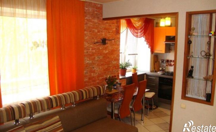 3-комн квартира Сыктывкар, Коммунистическая улица, 38