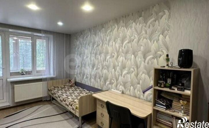 3-комн квартира Сыктывкар, Октябрьский проспект, 180
