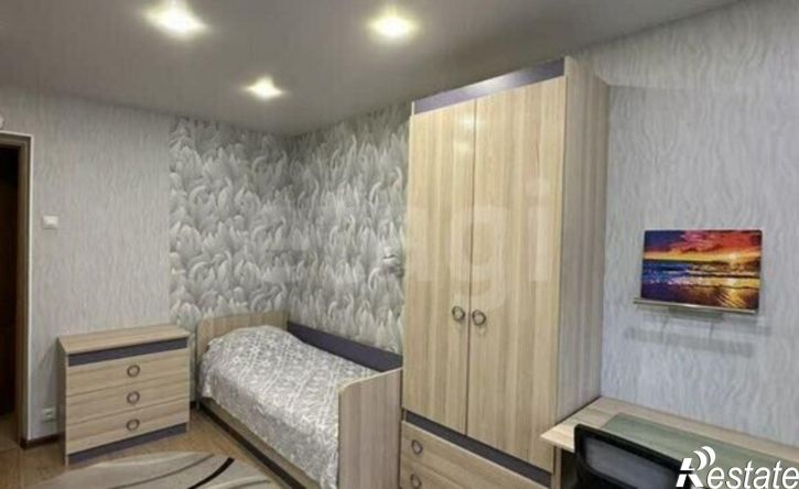 3-комн квартира Сыктывкар, Октябрьский проспект, 180