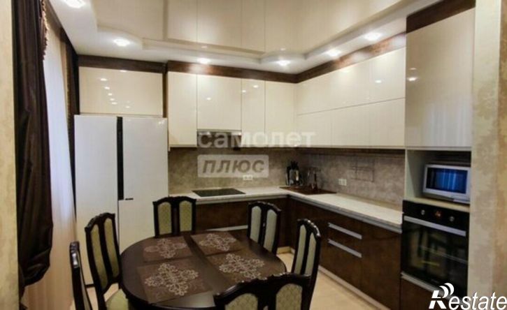 3-комн квартира Сыктывкар, улица Клары Цеткин, 10