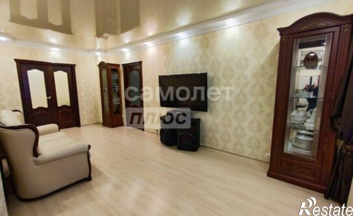 3-комн квартира Сыктывкар, улица Клары Цеткин, 10