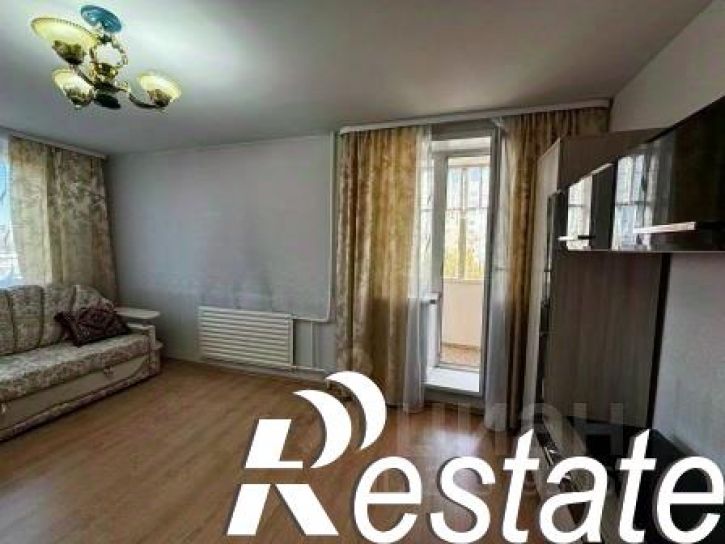 2-комн квартира улица Нефтяников, 50,  д. 50