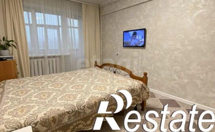 2-комн квартира улица 60 лет Октября, 1А,  д. 1А