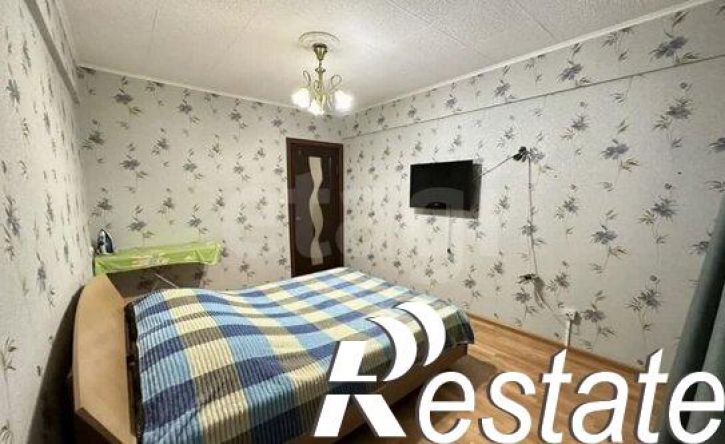 2-комн квартира улица Строителей, 9Б,  д. 9Б