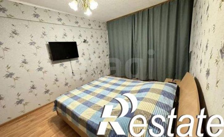 2-комн квартира улица Строителей, 9Б,  д. 9Б